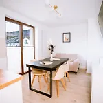 Séjour chez l'habitant Aldian Goscinne *