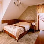Séjour chez l'habitant Aldian Goscinne *