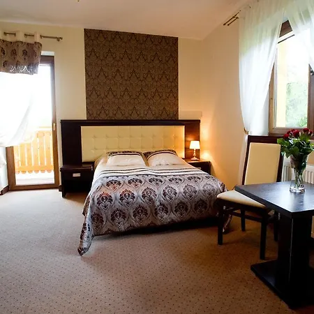 Aldian Pokoje Goscinne Щирк